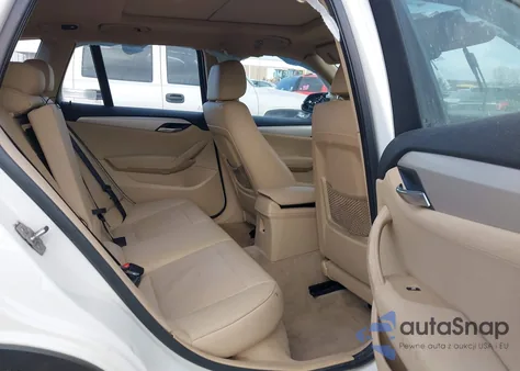 2014 BMW X1 xDrive28I из США, поврежденный, VIN WBAVL1C52EVY18248